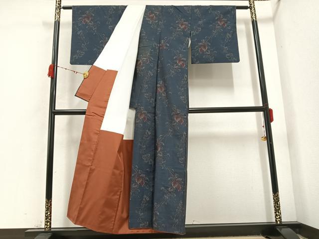 平和屋着物●本場大島紬　葡萄蔦の葉文　正絹　逸品　AABC4489ph