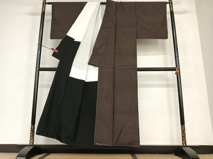 平和屋着物●国指定重要無形文化財 本場久米島紬 手織 格子 正絹 逸品 未使用 AABC4841zg