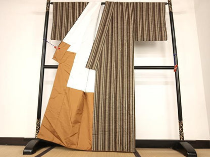 平和屋着物●上質な紬　縞　正絹　逸品　AABC5001zg
