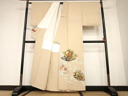 平和屋着物●豪華色留袖　駒刺繍　色紙重ね流水花文　金彩　やまと誂製　正絹　逸品　AABC5011zg