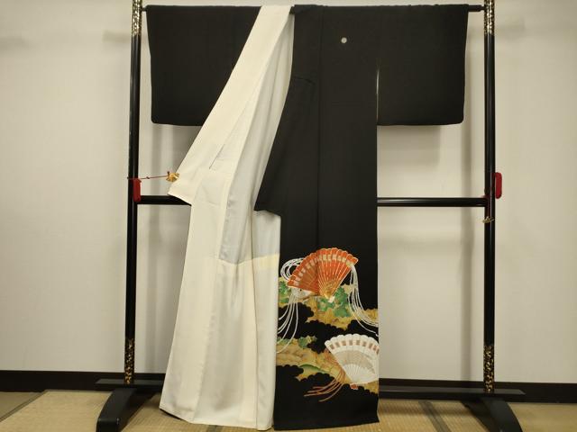 平和屋着物■豪華黒留袖　駒刺繍　扇面風景文　金彩　正絹　逸品　AABC5549sx