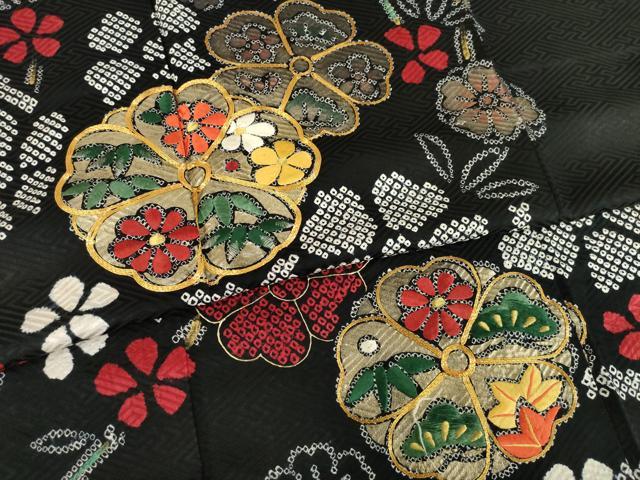 平和屋着物●豪華振袖 駒刺繍 絞り 枝花文 黒地 金彩 ロング丈 正絹 逸品 AABC5631ck
