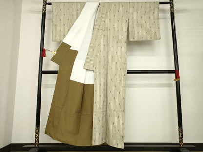 平和屋着物●ぜんまい紬　間道　正絹　逸品　AABC5656ck