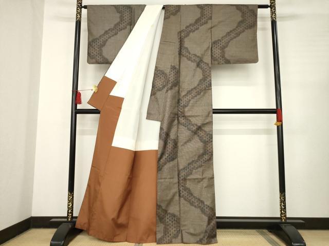 平和屋着物●本場大島紬　カタス9マルキ　流水麻の葉地紋　正絹　逸品　AABC5671ck