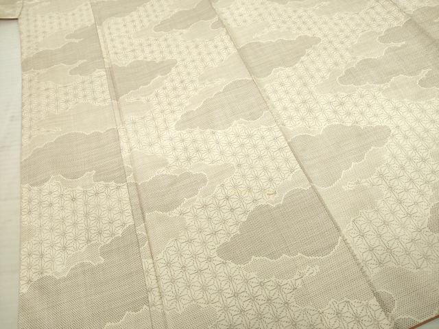 平和屋着物●本場大島紬　白大島　カタス7マルキ　雲重ね麻の葉文　正絹　逸品　AABC6114ck