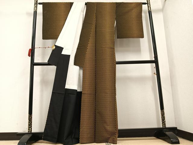 平和屋着物●上質な小紋　紬地　間道　黒地　正絹　逸品　AABC6834ph