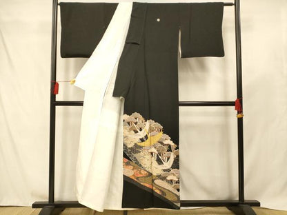 平和屋着物■豪華黒留袖　駒刺繍　飛鶴吉祥花文　金銀彩　正絹　逸品　AABC7086fw