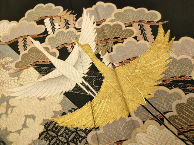 平和屋着物■豪華黒留袖　駒刺繍　飛鶴吉祥花文　金銀彩　正絹　逸品　AABC7086fw