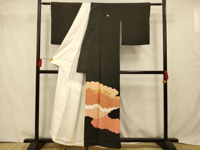 平和屋着物■豪華黒留袖　駒刺繍　吉祥雲取り文　金彩　正絹　逸品　AABC7210fw