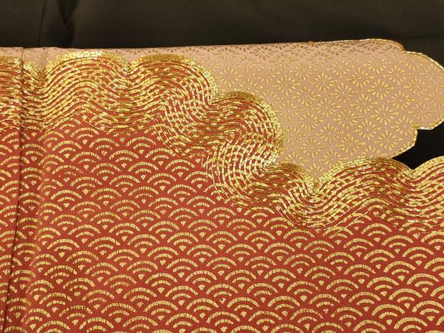 平和屋着物■豪華黒留袖　駒刺繍　吉祥雲取り文　金彩　正絹　逸品　AABC7210fw