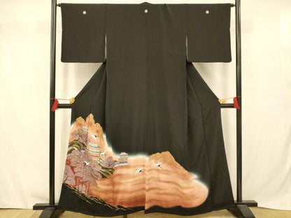 平和屋着物■豪華黒留袖　駒刺繍　飛鶴風景文　暈し染め　金彩　正絹　逸品　AABC7217fw
