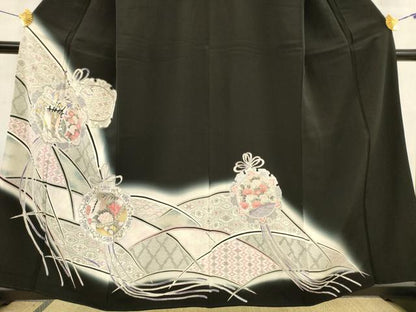 平和屋着物■豪華黒留袖 駒刺繍 雪輪花文 暈し染め 銀彩 正絹 逸品 AABC7247ma