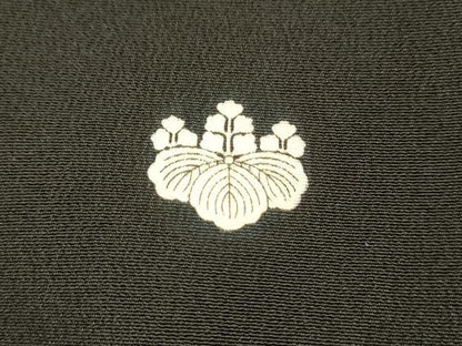 平和屋着物■豪華黒留袖 駒刺繍 雪輪花文 暈し染め 銀彩 正絹 逸品 AABC7247ma