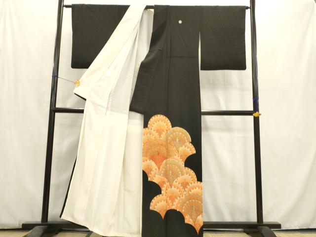 平和屋着物■豪華黒留袖　駒刺繍　孔雀青海波　金彩　正絹　逸品　AABC7382ma