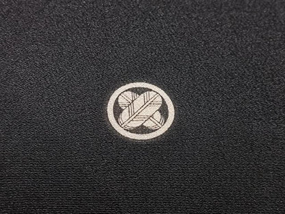 平和屋着物■豪華黒留袖　刺繍　鳳凰松文　金銀糸　金銀彩　正絹　逸品　AABC7586oa