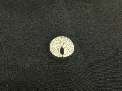 平和屋着物■豪華黒留袖　駒刺繍　風景樹林文　金銀彩　正絹　逸品　AABC7596oa