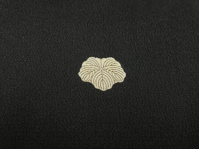 平和屋着物■豪華黒留袖　駒刺繍　松文　暈し染め　金彩　正絹　逸品　AABC7606oa