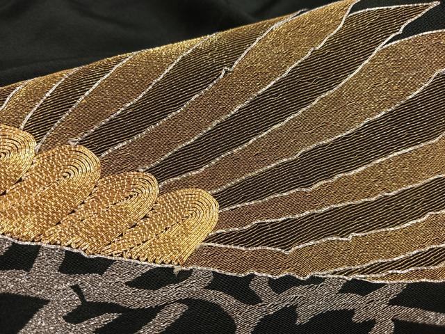 平和屋着物■豪華黒留袖 駒刺繍 松文 正絹 逸品 AABC7615oa