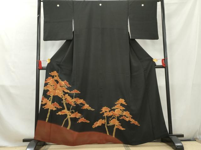 平和屋着物■豪華黒留袖　駒刺繍　枝松　暈し染め　金糸　正絹　逸品　AABC7953cs