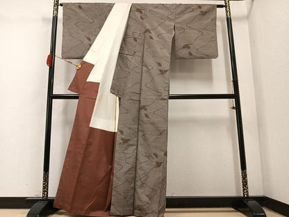 平和屋着物●本場大島紬 カタス7マルキ 舞葉文 正絹 逸品 AABC8017ph