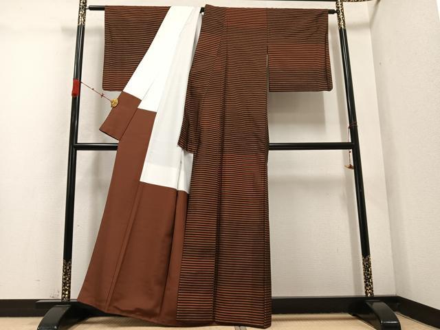 平和屋着物●本場縞大島紬　横縞　関絹織物謹製　証紙付き　正絹　逸品　AABC8075ph