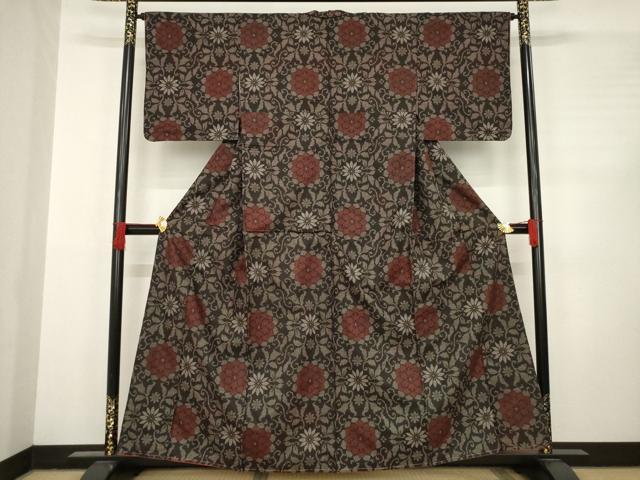 平和屋着物●本場大島紬 一元7マルキ 花唐草文 正絹 逸品 未使用 AABC8081ck