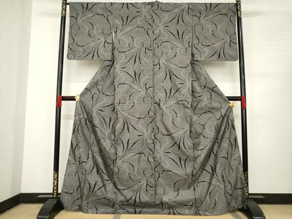 平和屋着物●本場大島紬　カタス9マルキ　草花文　正絹　逸品　AABC8147ck