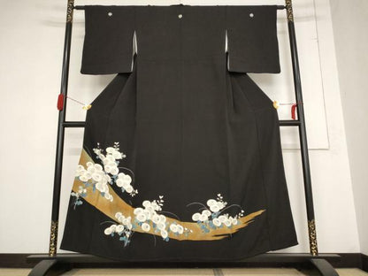 平和屋着物■豪華黒留袖　駒刺繍　草花文　金彩　正絹　逸品　AABC8169st