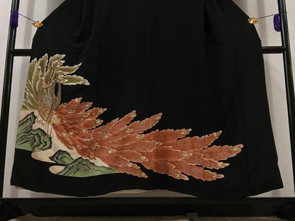 平和屋着物■豪華黒留袖　駒刺繍　孔雀文　金銀糸　正絹　逸品　AABC8700jh