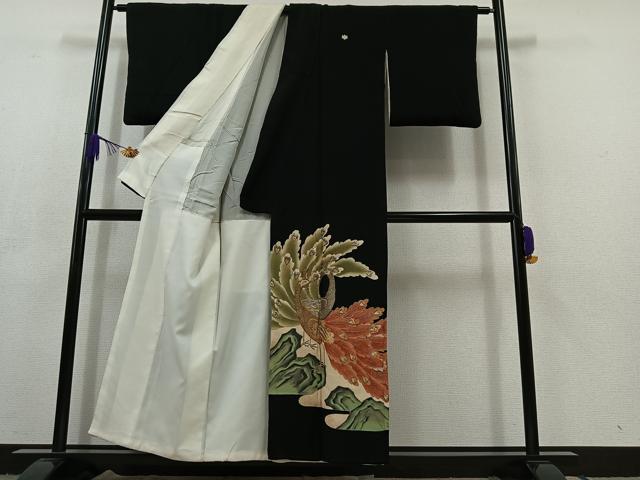 平和屋着物■豪華黒留袖　駒刺繍　孔雀文　金銀糸　正絹　逸品　AABC8700jh