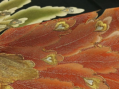 平和屋着物■豪華黒留袖　駒刺繍　孔雀文　金銀糸　正絹　逸品　AABC8700jh