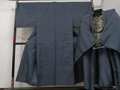 平和屋着物●男性　本場大島紬　アンサンブル　100亀甲　総詰め　正絹　逸品　AABC9320ph