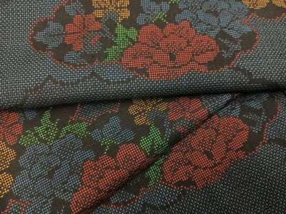 平和屋着物●本場大島紬　一元7マルキ　雲重ね花文　正絹　逸品　AABC9340ph