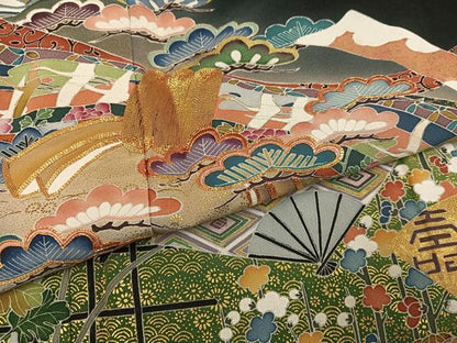平和屋着物●豪華黒留袖　作家物　駒刺繍　松竹梅扇面花文　暈し染め　金彩　正絹　逸品　AABC9706ph