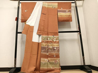 平和屋着物●訪問着　駒刺繍　舞蝶文　草花　暈し染め　金彩　正絹　逸品　AABC9777ph