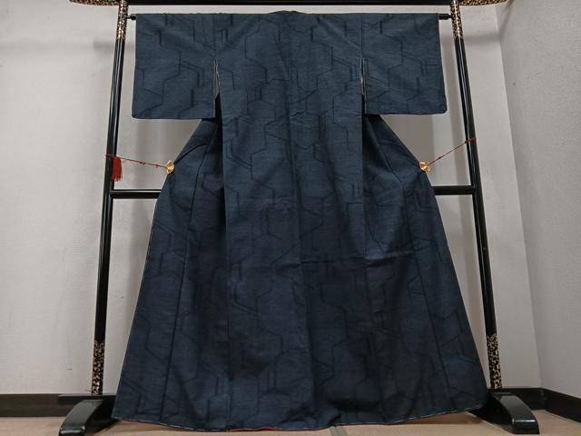 平和屋着物●結城紬 幾何学文様 正絹 逸品 未使用 AABC9835ph