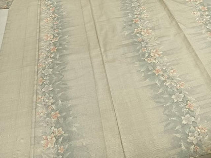 平和屋着物▽本場大島紬 白大島 単衣 草花間道 暈し染め 正絹 逸品 AABD0361fy