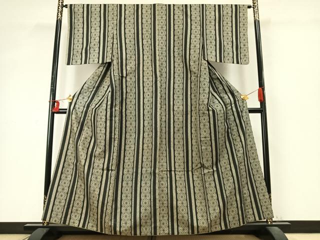 平和屋着物●本場大島紬　割込み絣　麻の葉文様　正絹　逸品　AABD0443fy