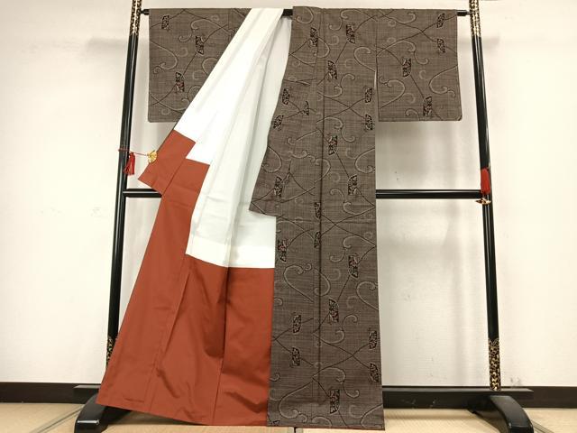 平和屋着物●本場大島紬 7マルキ 唐草花文 正絹 逸品 未使用 AABD0549fy