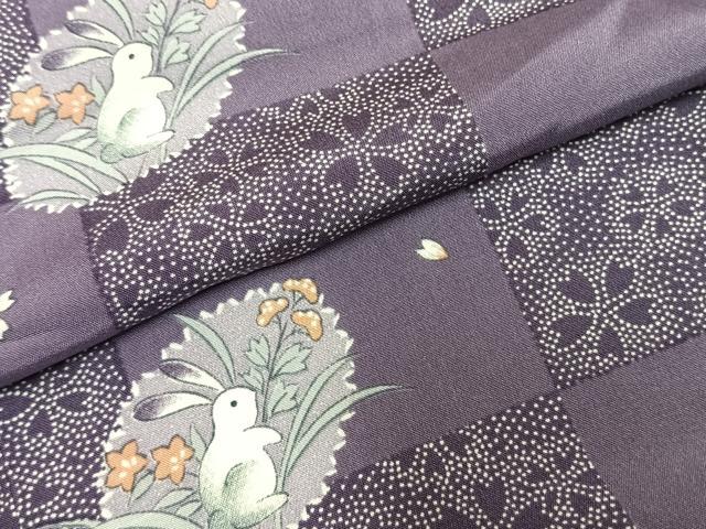 平和屋着物●長襦袢　無双仕立て　市松舞桜文　兎　正絹　逸品　AABD0565fy