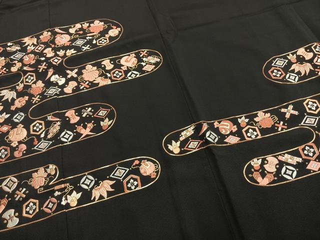 平和屋着物●豪華黒留袖　駒刺繍　宝尽くし文様　黒地　正絹　逸品　AABD0674fy