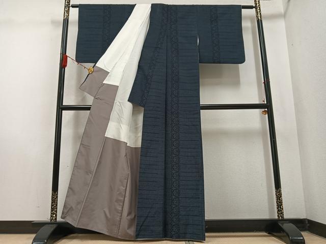 平和屋着物●結城紬　100亀甲　間道　正絹　逸品　AABD0768ph