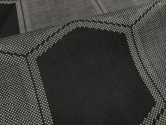 平和屋着物●本場大島紬　一元絣　亀甲文　正絹　逸品　AABD0771ph