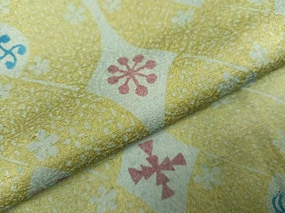 平和屋着物●上質な小紋 紬地 型染め 舞花文 油色地 正絹 逸品 AABD0805ph