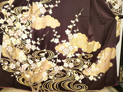 平和屋着物●豪華振袖 流水梅文 金彩 正絹 逸品 AABD0849ck