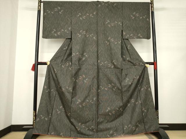 平和屋着物●本場大島紬　カタス9マルキ　群れ鳥　正絹　逸品　AABD0855ck