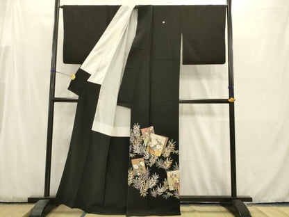 平和屋着物■豪華黒留袖　駒刺繍　色紙重ね花文　金銀彩　正絹　逸品　AABD1305ma