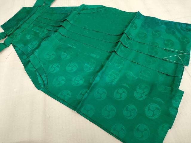 平和屋着物[]七五三　男の子　5才　行灯袴　三つ巴地紋　花緑青色　逸品　AABD1816ja