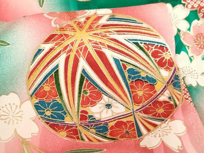 平和屋着物[]七五三　女の子　７歳　祝着　四つ身　桜手毬文　暈し染め　金彩　逸品　AABD1824ja