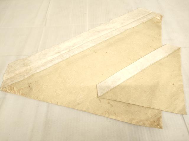 平和屋本店▼打敷　内敷2点セット　三角　吉祥地紋　雄黄色地　法衣　寺院　仏具　仏教　僧侶　神職　装束　AABD1984ja